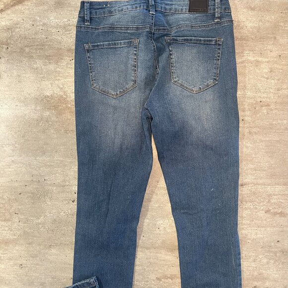 Ripped Blue Jeand- bluenotes - Picture 4 of 5